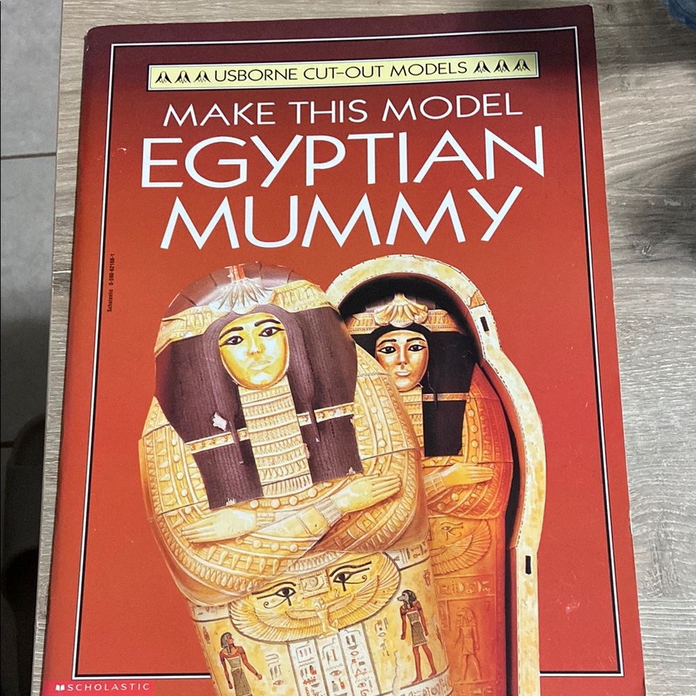 1994 Make This Egyptian Mummy (Cut-Out Model Series) By Iain Ashman Book